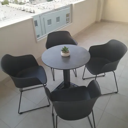 Kate Apartment