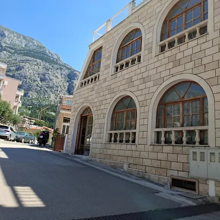 Kate マカルスカ